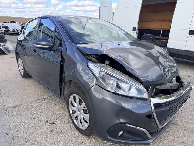 Peugeot 208 1.2 PureTech, двигател HMZ, HM01, 82 кс., 5 ск., 114000 км., 2017г., евро 6D, Пежо 208 1 - снимка 3