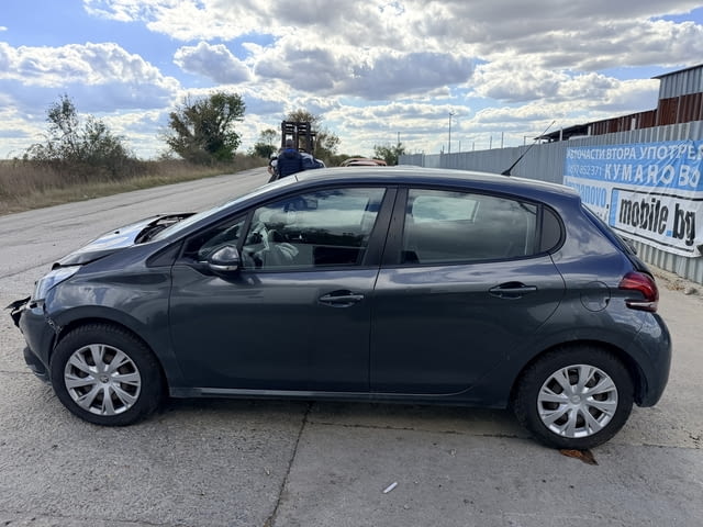 Peugeot 208 1.2 PureTech, двигател HMZ, HM01, 82 кс., 5 ск., 114000 км., 2017г., евро 6D, Пежо 208 1 - снимка 5