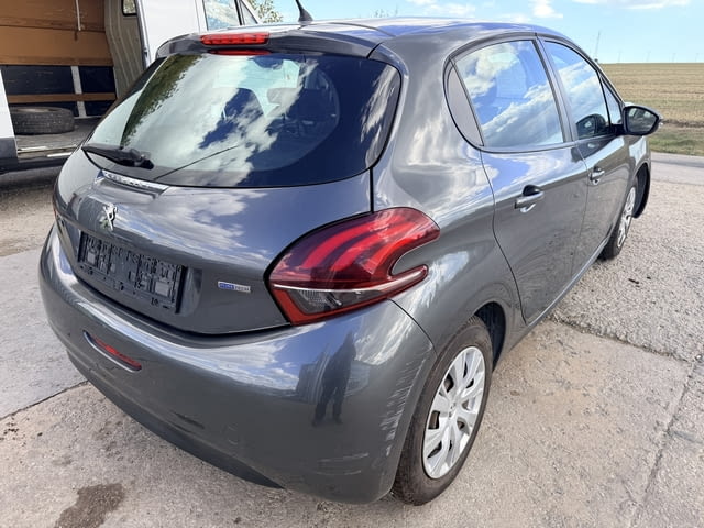Peugeot 208 1.2 PureTech, двигател HMZ, HM01, 82 кс., 5 ск., 114000 км., 2017г., евро 6D, Пежо 208 1 - снимка 8