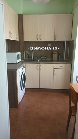 'ДИМОНА 10' ООД отдава обзаведен двустаен, разширен апартамент в широк център - снимка 4