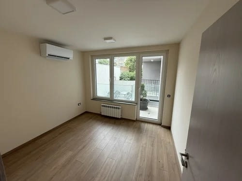 Давам офис в нова офис сграда в Центъра на град Варна 2-стаен, 71 м2, Тухла - град Варна | Офиси - снимка 3