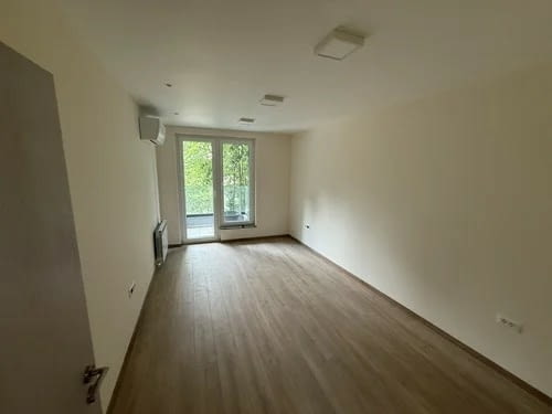 Давам офис в нова офис сграда в Центъра на град Варна 2-стаен, 71 м2, Тухла - град Варна | Офиси - снимка 6