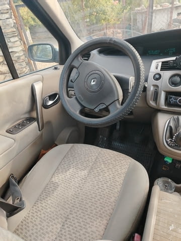 Продавам Рено Сценик 1.5 дци 2006 г. Renault, Scenic, Дизел - село Хрищени | Автомобили / Джипове - снимка 5