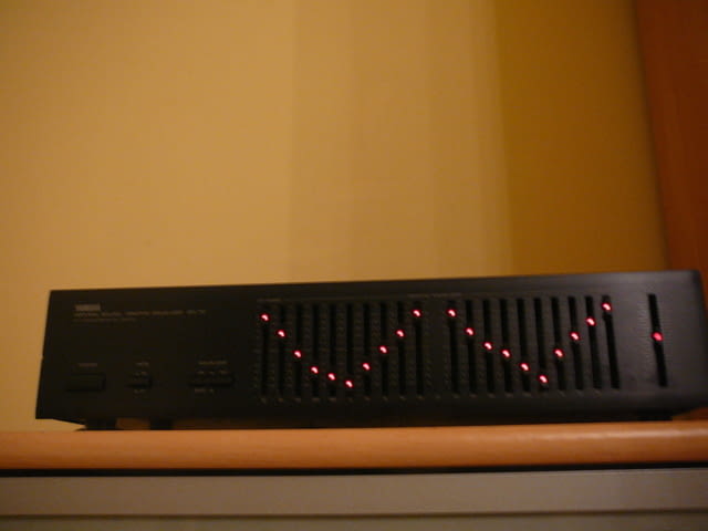 Yamaha eq-70 - град Пазарджик | Ресийвъри / Усилватели - снимка 1