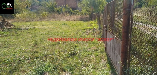 Парцел в регулация в село Вонеща вода 710 м2, За жил.строителство - село Вонеща вода | Парцели / Земя - снимка 6