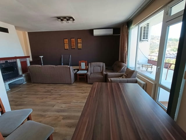 Даваме под наем тристаен апартамент в центъра на Пловдив, city of Plovdiv - снимка 1