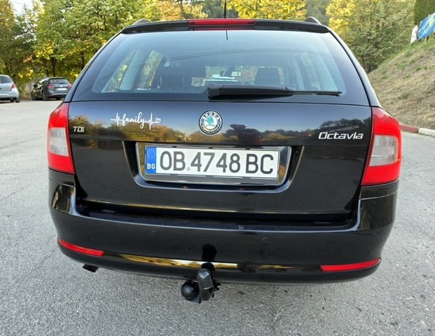 Skoda Octavia 1.6TDI Дизел, Ръчна, Комби - град Троян | Автомобили / Джипове - снимка 7