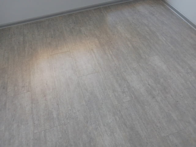 Ламинат Хибридно Сиво 271LE Laminate, Other, AC 4 - city of Sofia | Flooring - снимка 3