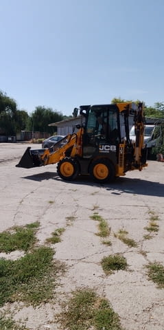Извършвам услуги с JCB 1 CX и самосвал 3, 5 т - Ловеч, city of Lovech | Transport - снимка 2