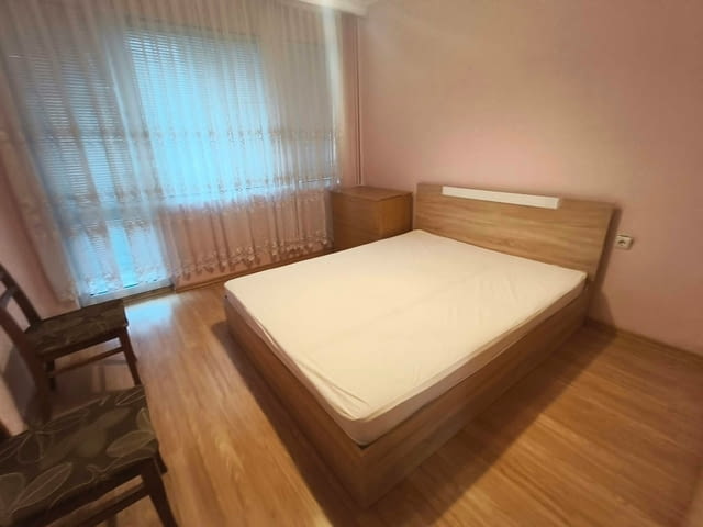 Даваме под наем 4-стаен апартамент в Кърпияка 115 м2, Тухла, Асансьор, С паркинг - град Пловдив | Апартаменти - снимка 7