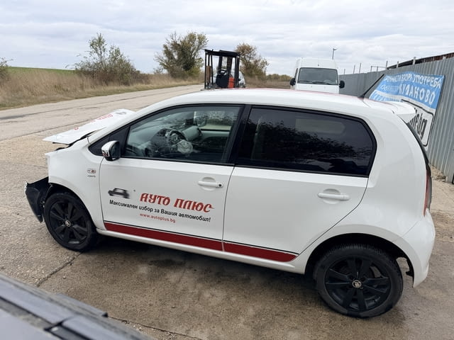 Skoda CitiGO, двигател CPG, 1.0 EcoFuel, 68 кс., 5 ск., 137000 км., 2015г., Шкода Ситигоу 1.0 EcoFue - снимка 4