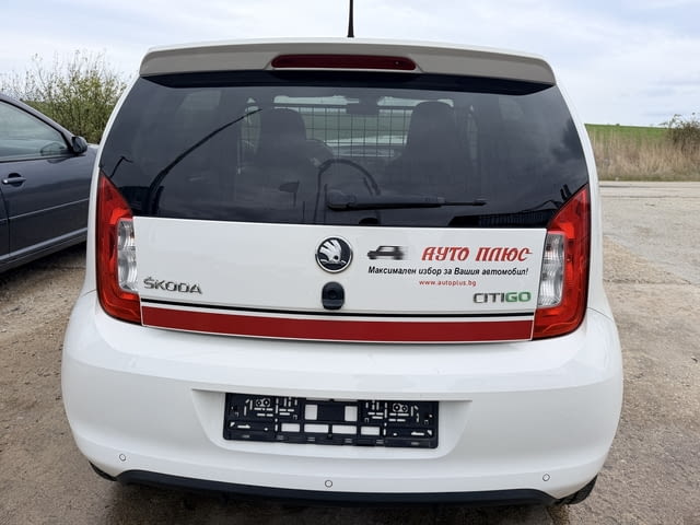 Skoda CitiGO, двигател CPG, 1.0 EcoFuel, 68 кс., 5 ск., 137000 км., 2015г., Шкода Ситигоу 1.0 EcoFue - снимка 7