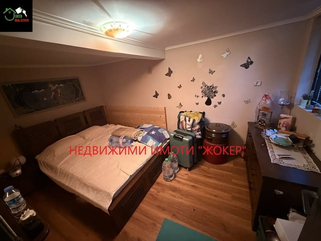 Къща с двор в село Никюп 2-етажна, Гредоред, 125 м2 - село Никюп | Къщи / Вили - снимка 11