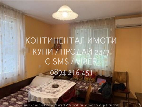 Код 70084. Монолитен етаж от къща 90м2 с гараж 30м2 и 1/2 от двор 120м2 и приземен жилищен етаж 35м2 - снимка 3