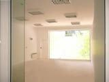 Продавам гараж на партер 67 кв.м с витрина, Лозенец, до метро