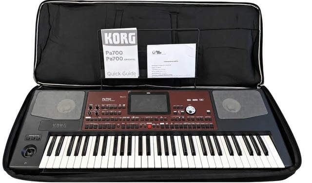 Професионален Аранжор Korg PA700, град Велико Търново | Музикални Инструменти - снимка 1
