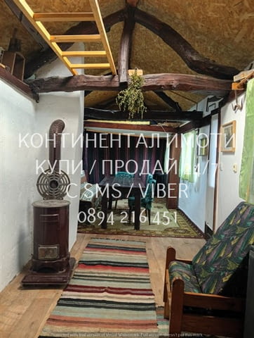 Код 70108. Двуетажна тотално реновирана къща 80м2 с двор 430м2 с две стоп. помещения. Първия етаж е - снимка 7
