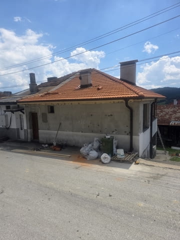 Смяна и пренареждане на керемиди - city of Kyustendil | Renovations - снимка 2