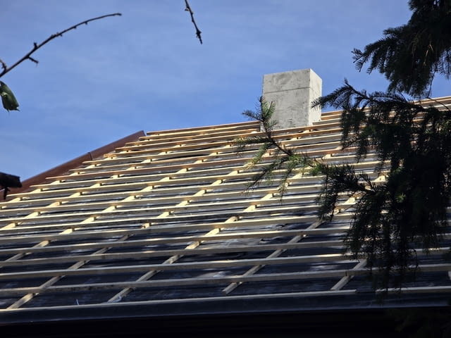 Смяна и пренареждане на керемиди - city of Kyustendil | Renovations - снимка 4