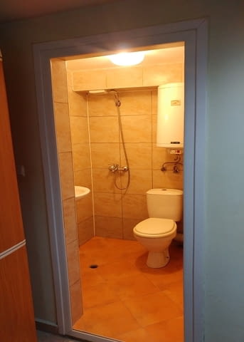 Давам под наем обзаведена партерна боксониера Studio, 28 m2, Brick - city of Varna | Apartments - снимка 9